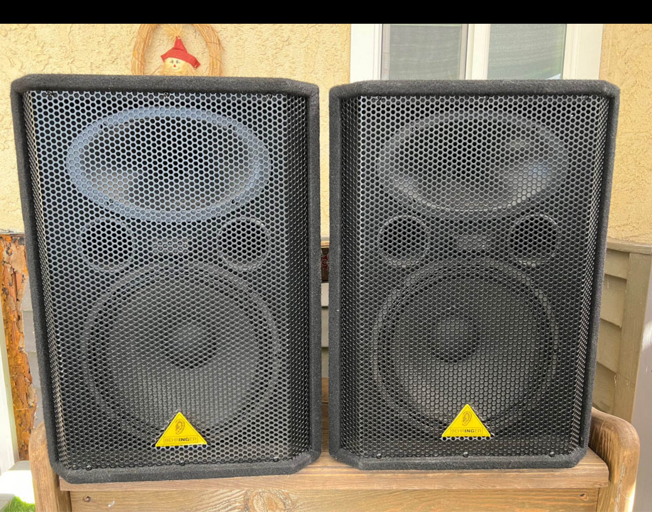 Behringer Eurolive VP1220D Active Speaker (PAIR) (MINT CONDITION)