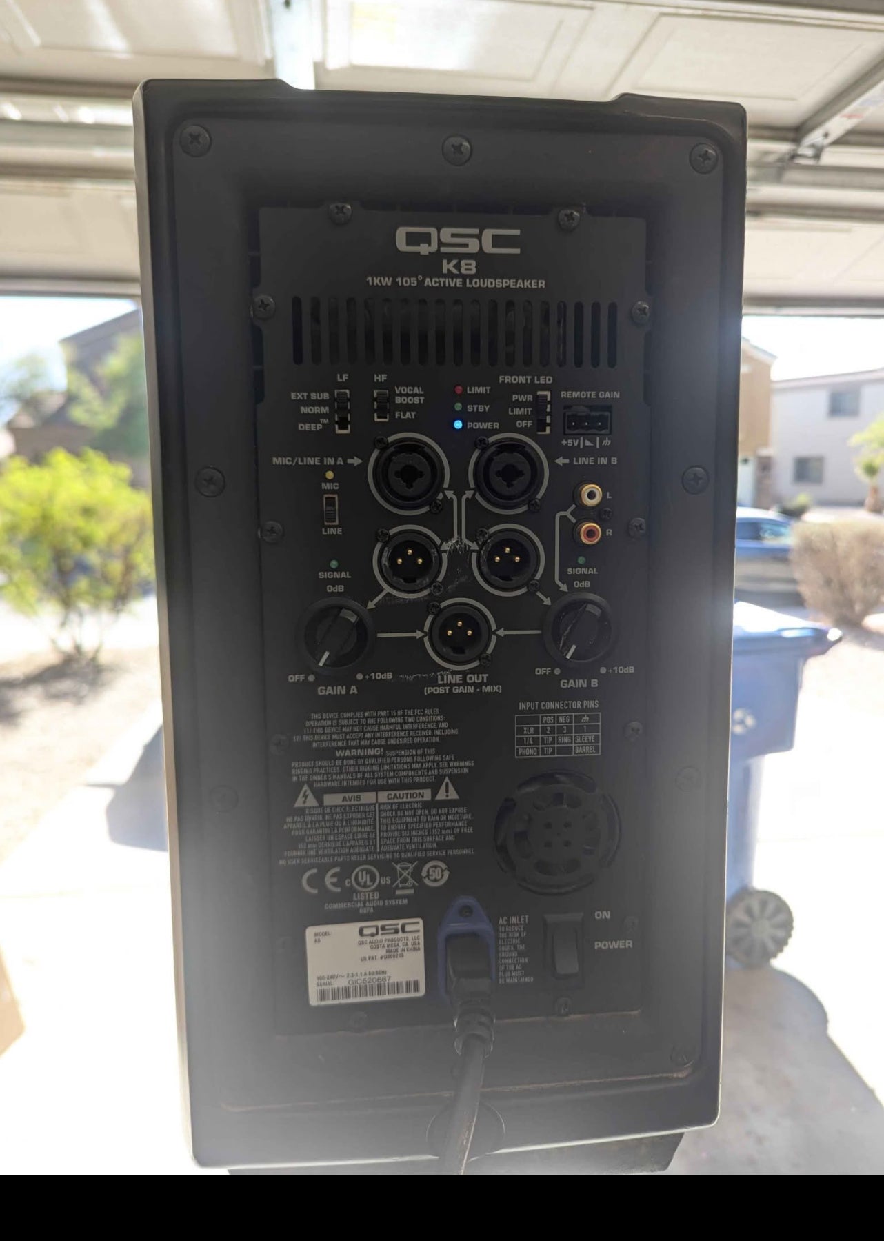 QSC K8 1000w (USED)(MINT CONDITION)